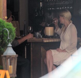 Kirsten Dunst leaked photo #118