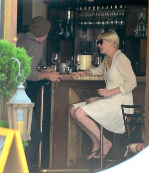 Kirsten Dunst leaked photo #122