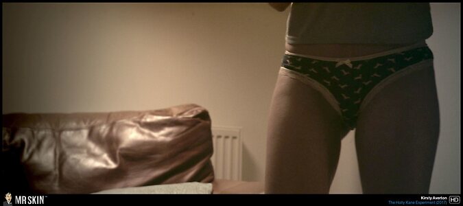 Kirsty Averton leaked photo #9