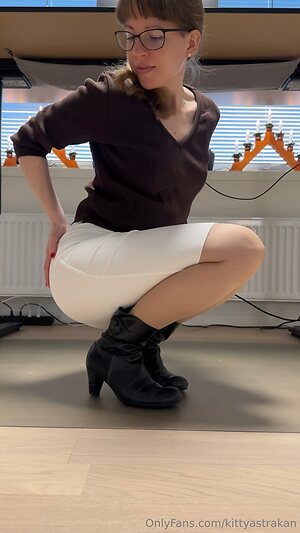 Kitty Astrakan leaked photo #3