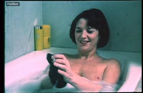 Kitty Courbois leaked photo #4