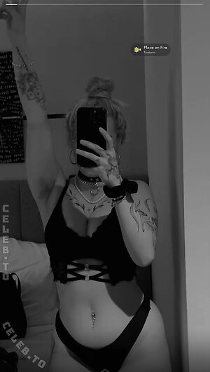 kittykattoni Nude Leaked Photo #16