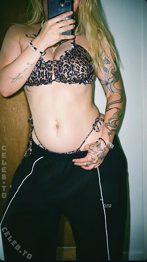 kittykattoni Nude Leaked Photo #30
