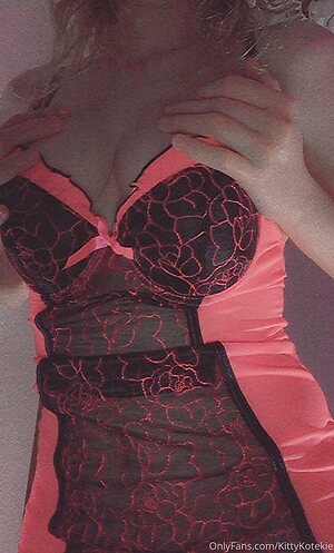 kittykotekzyx Christina leaked photo #30
