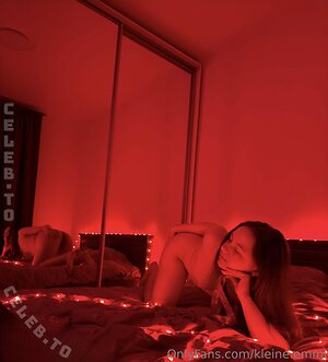 Kleine.emmi Nude Leaked Photo #115