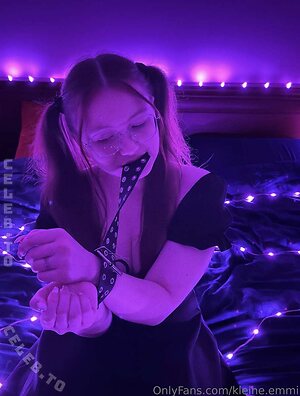 Kleine.emmi Nude Leaked Photo #135