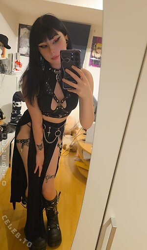 Kleine_Seras Nude Leaked Photo #38