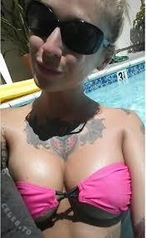 Kleio Valentien Nude Leaked Photo #53