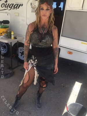 Kleio Valentien Nude Leaked Photo #70