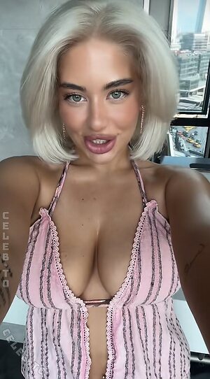 knagi_ Nude Leaked Photo #12