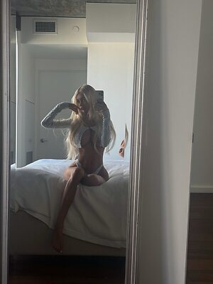 kngemmae leaked photo #123