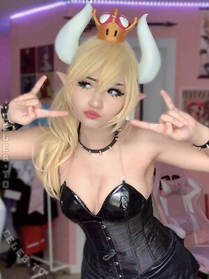 Koraaura Nude Leaked Photo #35