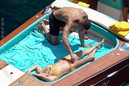 Kourtney Kardashian Nude Leaked Photo #16