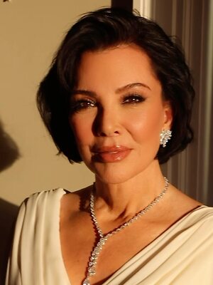 Kris Jenner Nude Leaked Photo #13