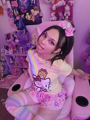 krissipookie Nude Leaked Photo #217