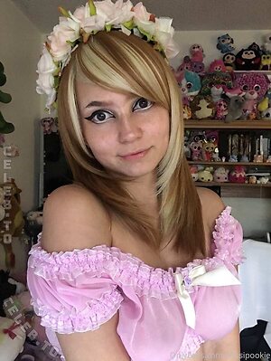 krissipookie Nude Leaked Photo #251