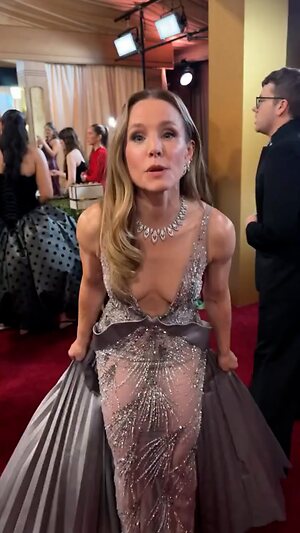 Kristen Bell Hot leaked photo #37
