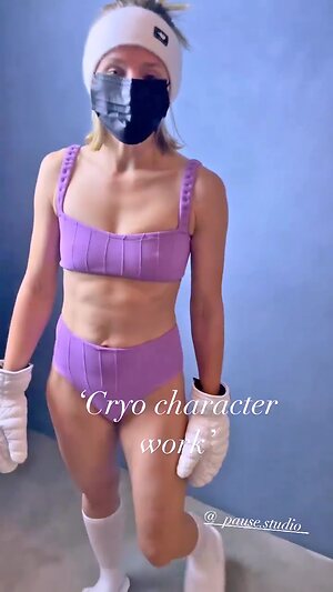 Kristen Bell Hot leaked photo #49