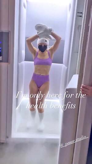Kristen Bell Hot leaked photo #53