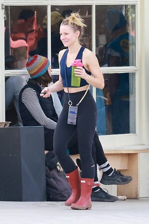 Kristen Bell leaked photo #204