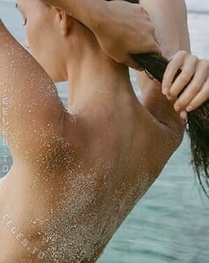 Kristen Kiehnle Nude Leaked Photo #15