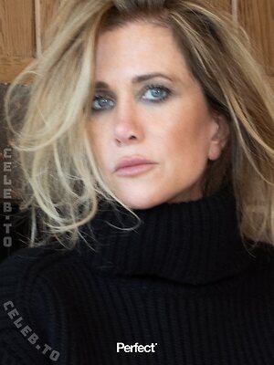 Kristen Wiig Nude Leaked Photo #15