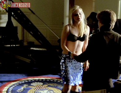 Kristin Adams leaked photo #8