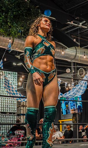 Kristin Blaze