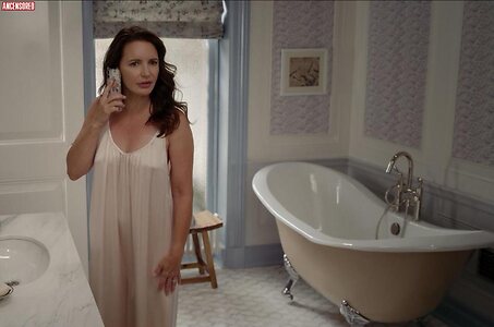 Kristin Davis leaked photo #86