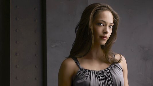 Kristin Kreuk Nude Leaked Photo #2