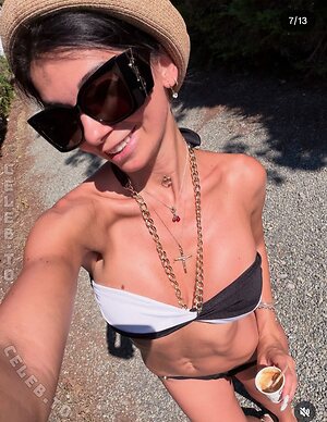 Kristina Kazakova photo