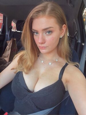 krystalhop · Kristyn Hopkins leaked photo #17