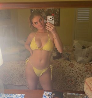 krystalhop · Kristyn Hopkins leaked photo #23