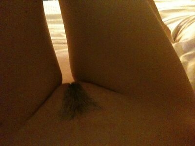 Krysten Ritter leaked photo #8