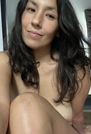 Kumi Omori leaked photo #17