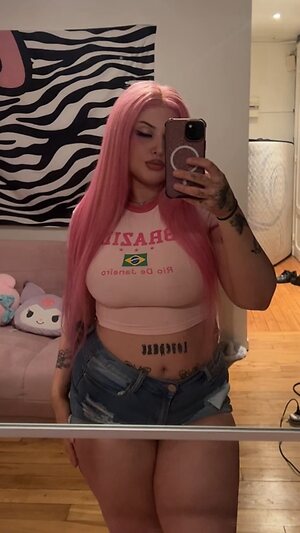 KushinaGuccii Nude Leaked Photo #19