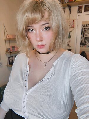 kvwviiju leaked photo #7