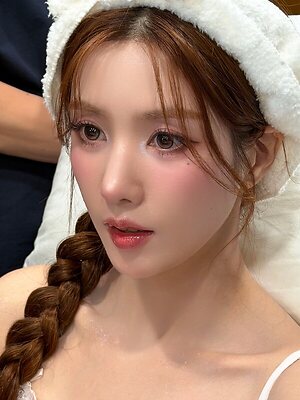 Kwon Eunbi leaked photo #75