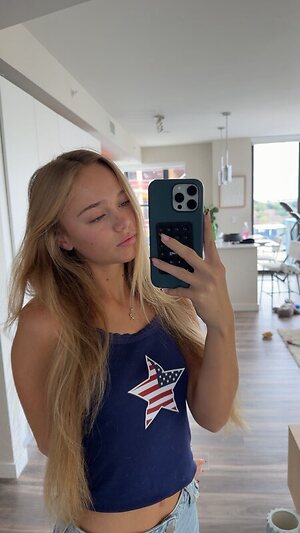 Kyla Dodds leaked photo #42