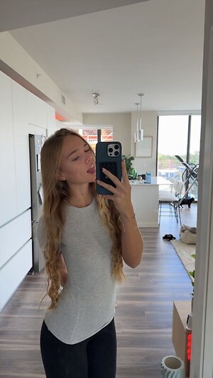 Kyla Dodds leaked photo #53
