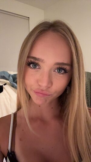 Kyla Dodds leaked photo #143