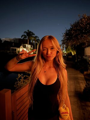 Kyla Dodds leaked photo #190