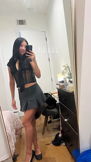 Kylie Cheung leaked photo #17