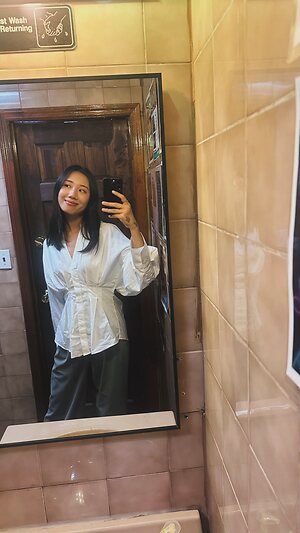 Kylie Cheung leaked photo #23