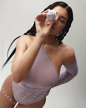 Kylie Jenner Nude Leaked Photo #88