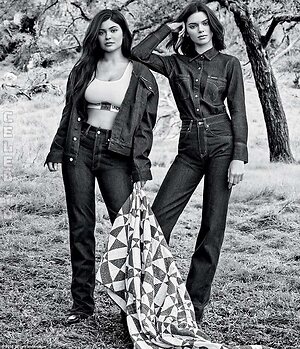 Kylie Jenner Nude Leaked Photo #195