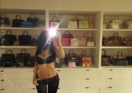 Kylie Jenner photo