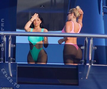Kylie Jenner photo