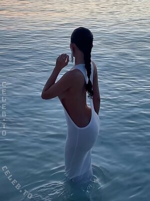Kylie Jenner photo