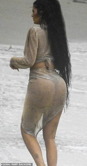 Kylie Jenner photo